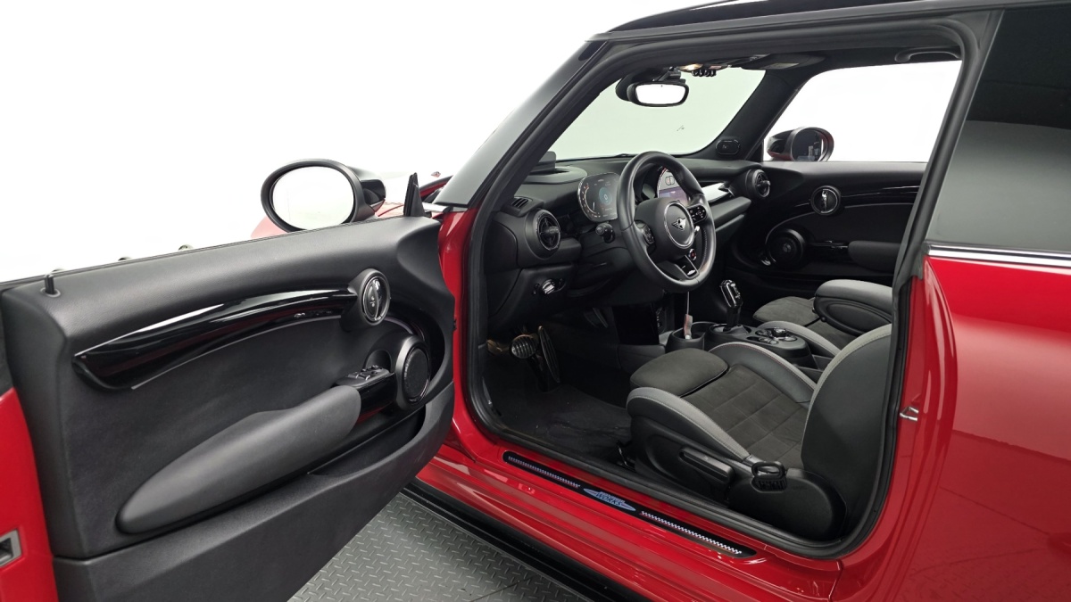 Mini Cooper, 2023 — фото 10 из 12