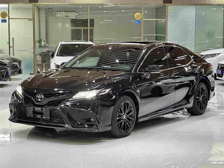 Toyota Camry, 2022 — купить в Кирове под ключ