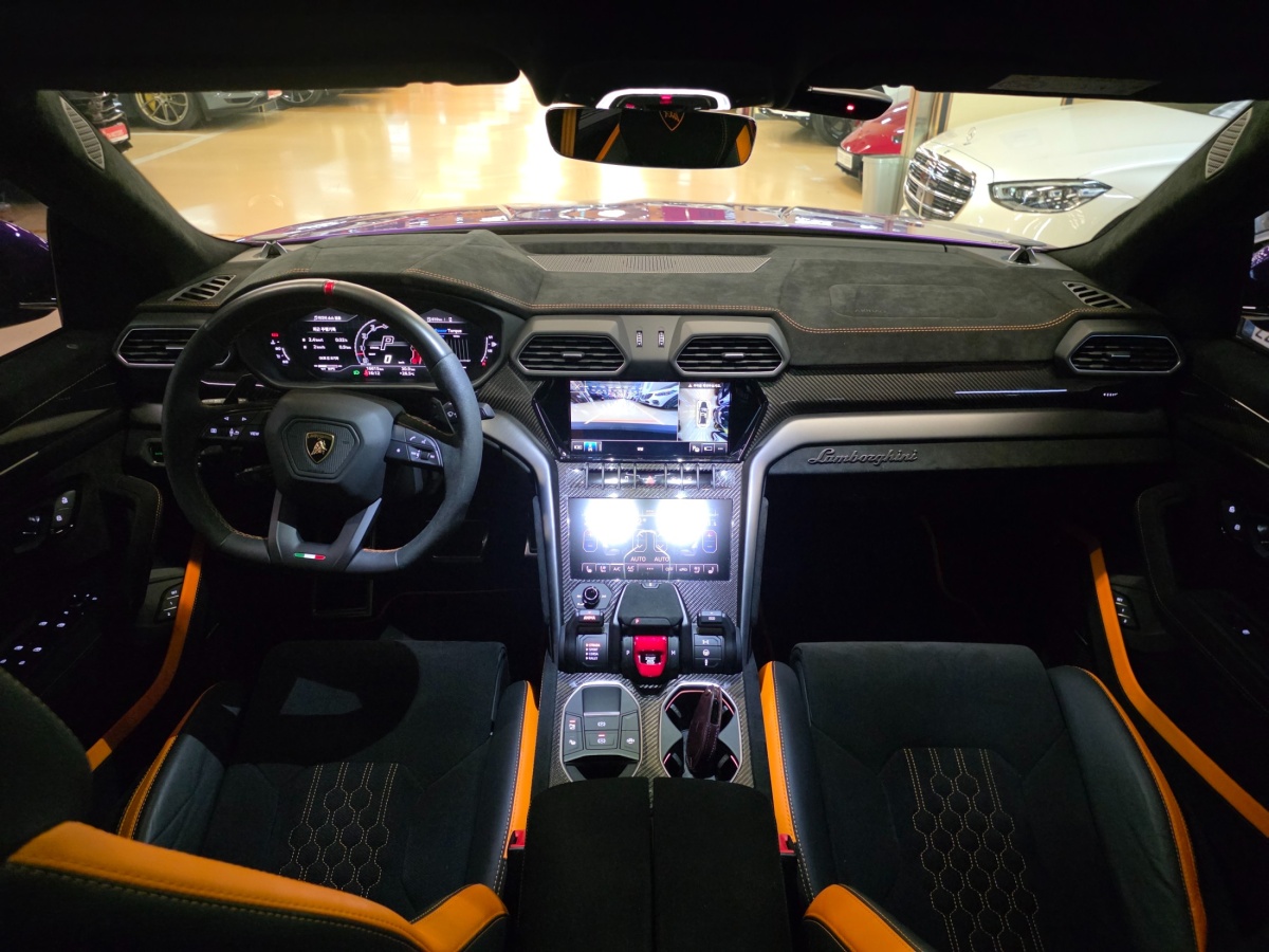 Lamborghini Urus, 2023 — фото 7 из 12
