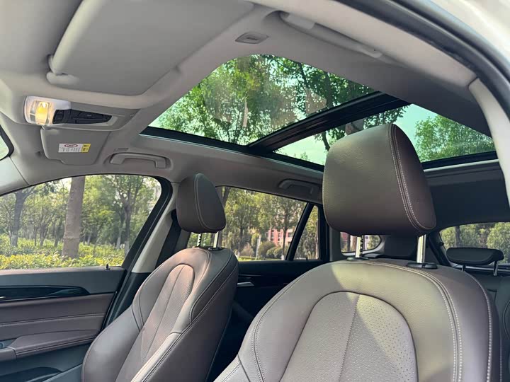 BMW X1, 2022 — фото 7 из 9