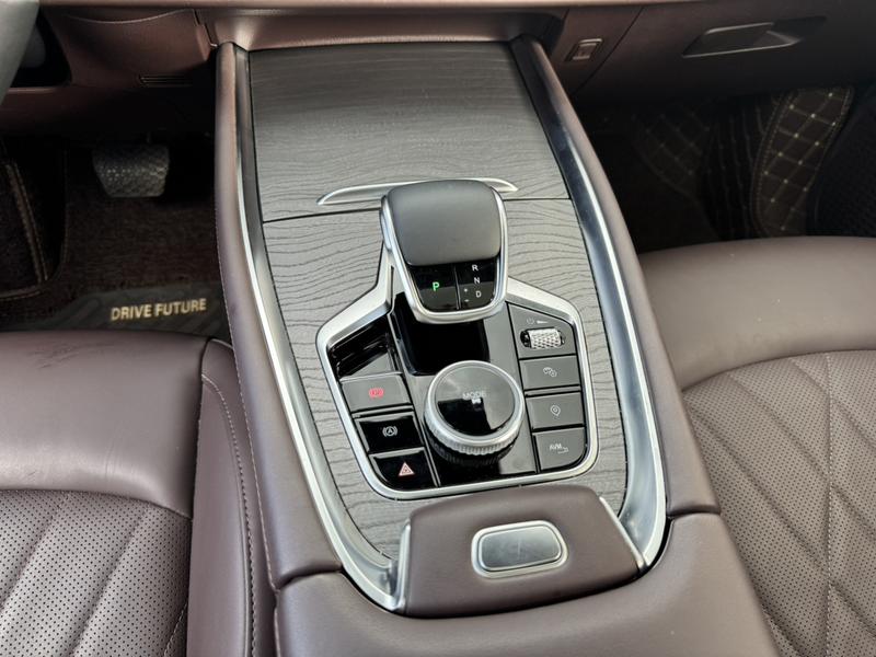 Chery Tiggo 8 Pro, 2023 — фото 12 из 12