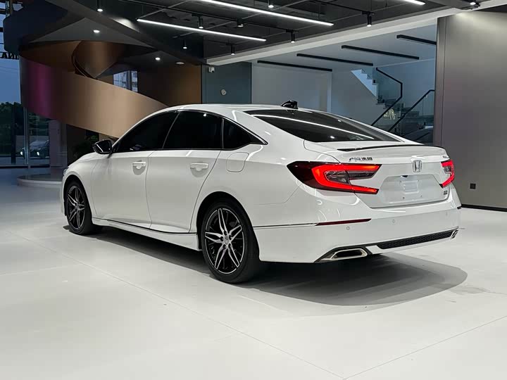 Honda Accord, 2022 — фото 6 из 9