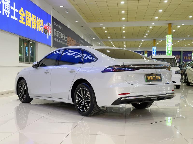 Geely Galaxy A7, 2025 — фото 5 из 12