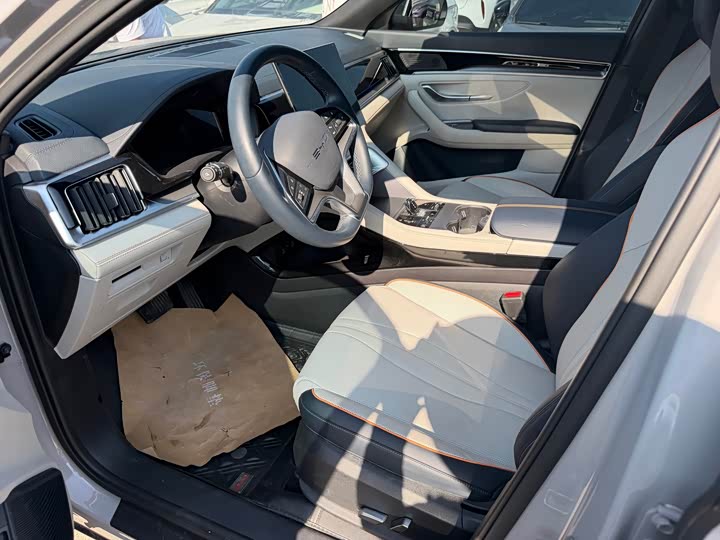 BYD Song Plus Hybrid/EV, 2023 — фото 2 из 9