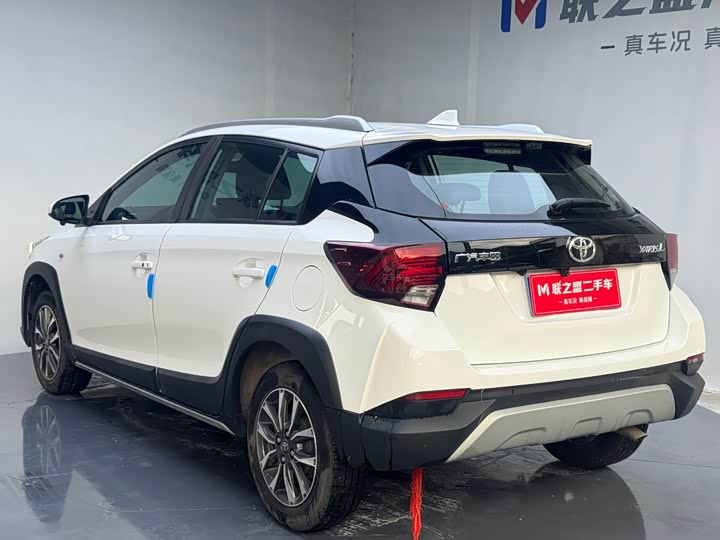 Toyota Yaris L Hatchback, 2022 — фото 4 из 9
