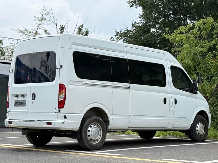 Maxus V80, 2022 — фото 7 из 9