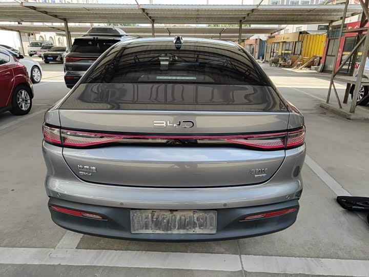 BYD Seal 05 DM-i Hybrid, 2025 — фото 6 из 9