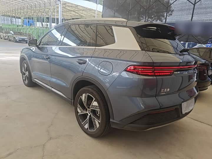 BYD Song Pro Hybrid, 2023 — фото 5 из 9