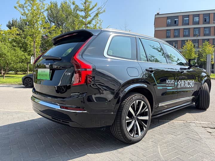 Volvo XC90 Hybrid, 2025 — фото 4 из 9