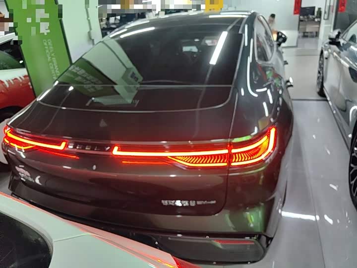 Geely Galaxy Starshine 8 EM-i, 2025 — фото 6 из 9