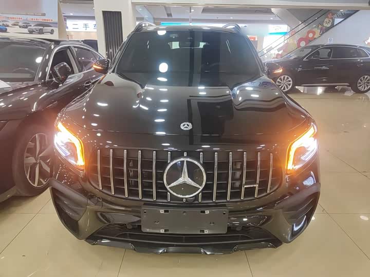 Mercedes-Benz GLB-Class AMG, 2022 — фото 3 из 9