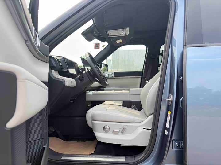 BYD FangChengBao Titanium 7 (Tai 7), 2025 — фото 6 из 9