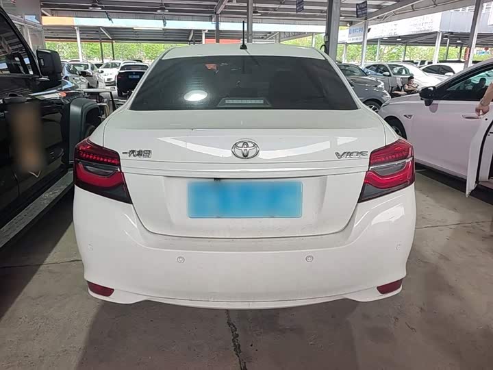 Toyota Vios, 2023 — фото 6 из 9