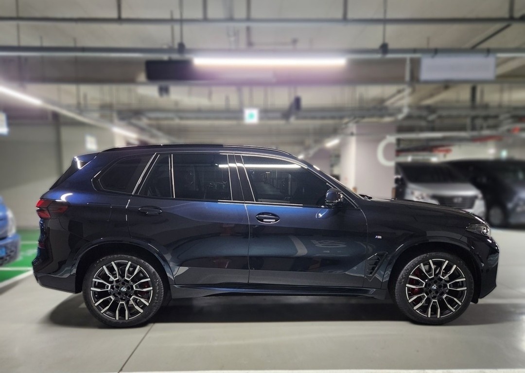 BMW X5, 2025 — фото 2 из 12