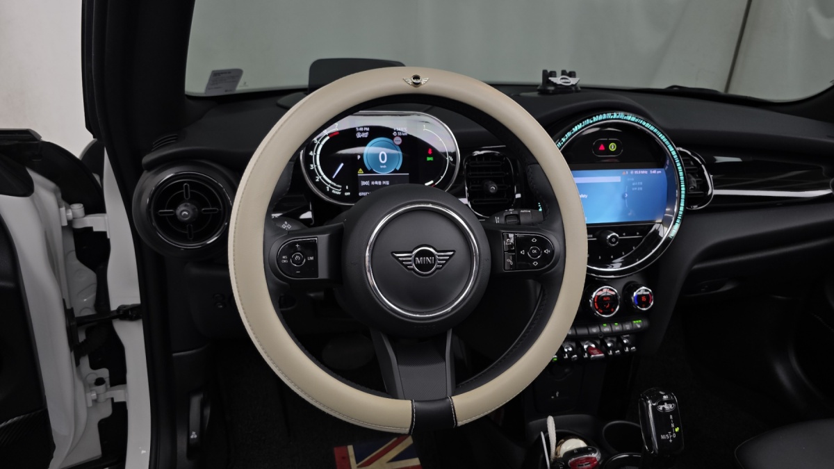 Mini Cooper Convertible, 2024 — фото 12 из 12