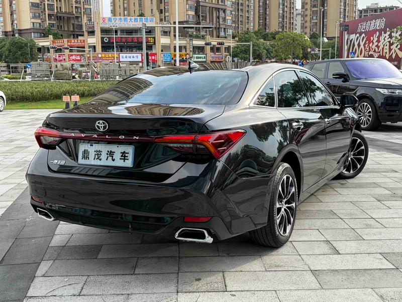 Toyota Avalon, 2023 — фото 6 из 12