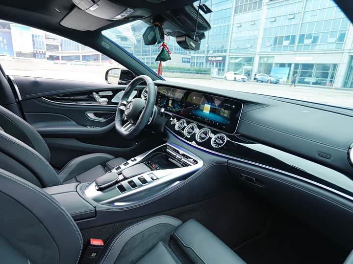 Mercedes-Benz AMG GT, 2023 — фото 9 из 9
