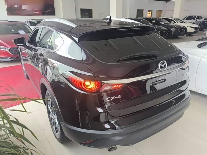 Mazda CX-4, 2021 — фото 5 из 9