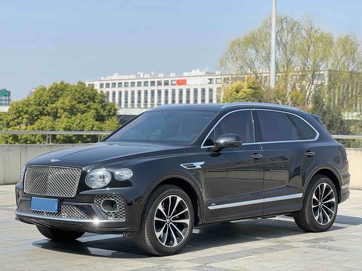 Bentley Bentayga, 2022 — купить в Чебоксарах под ключ