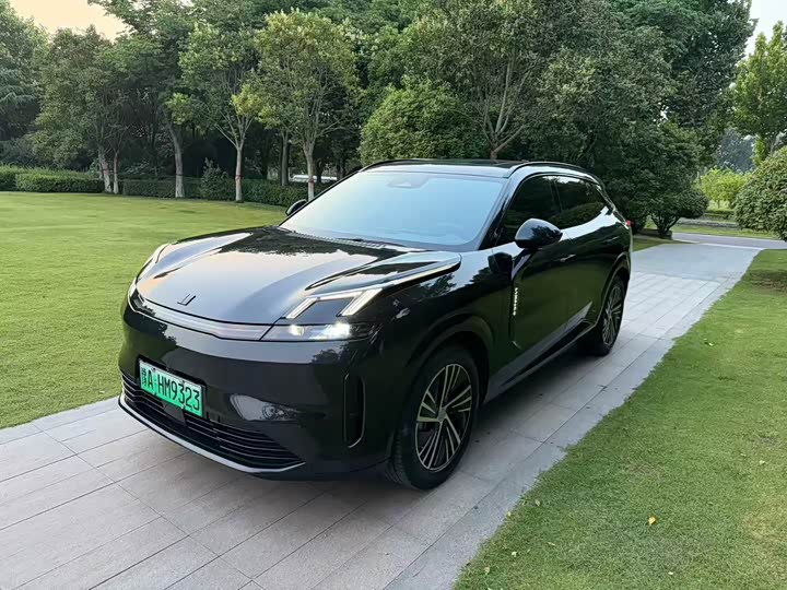 Lynk & Co 08 EM-P Hybrid, 2023 — купить в Санкт-Петербурге под ключ