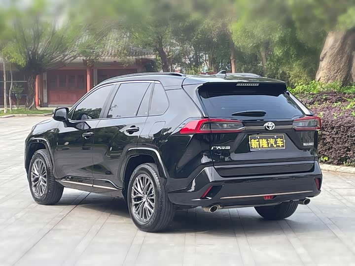 Toyota Wildlander, 2024 — фото 6 из 9