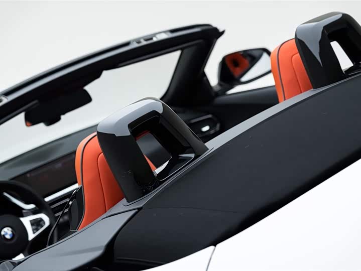 BMW Z4, 2023 — фото 6 из 9