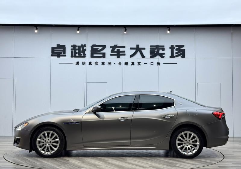 Maserati Ghibli, 2022 — фото 4 из 12