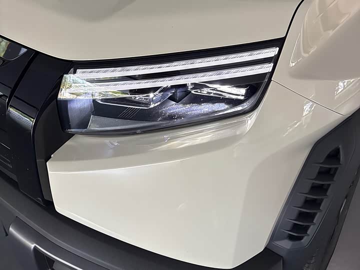BYD FangChengBao Titanium 3 (Tai 3), 2026 — фото 5 из 9