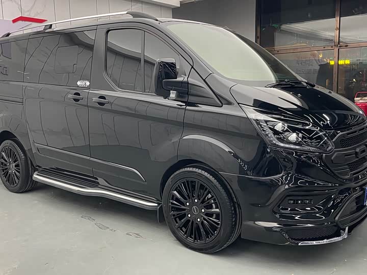 Ford Tourneo, 2022 — фото 3 из 9