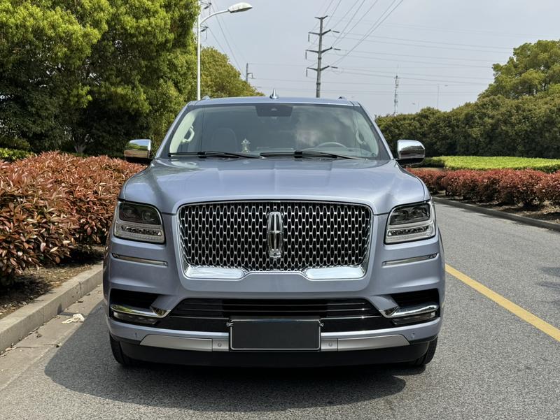 Lincoln Navigator, 2022 — фото 2 из 12