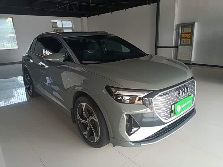 Audi Q4 e-tron, 2023 — фото 4 из 9
