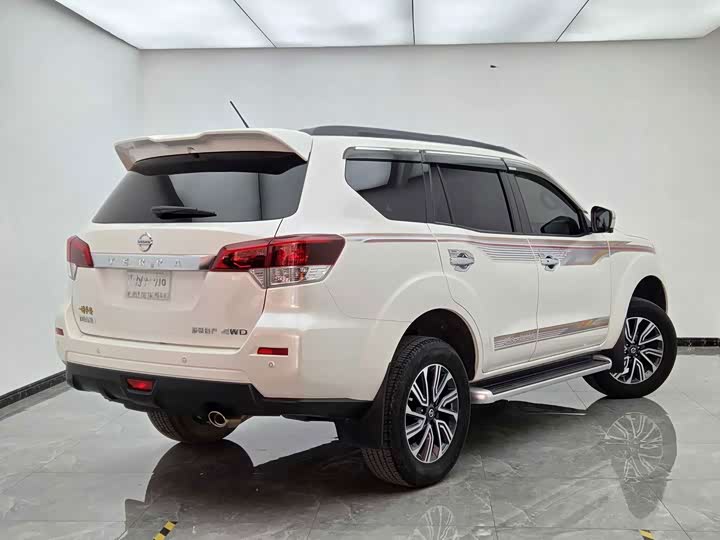 Nissan Terra, 2023 — фото 6 из 9