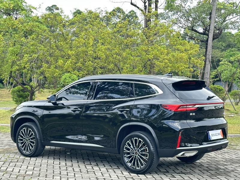 Exeed TXL, 2024 — фото 5 из 12