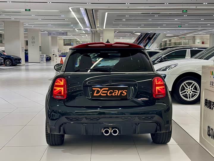 Mini Mini JCW, 2022 — фото 6 из 9