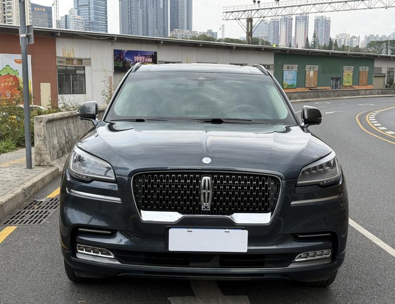 Lincoln Aviator, 2023 — фото 2 из 12