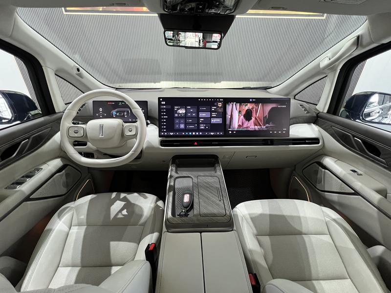 Wey 80 Hybrid, 2025 — фото 7 из 12