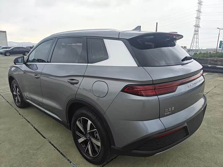 BYD Song Pro Hybrid, 2023 — фото 8 из 9