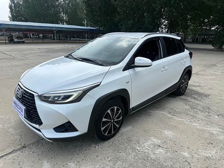Toyota Yaris L Hatchback, 2022 — купить в Белгороде под ключ