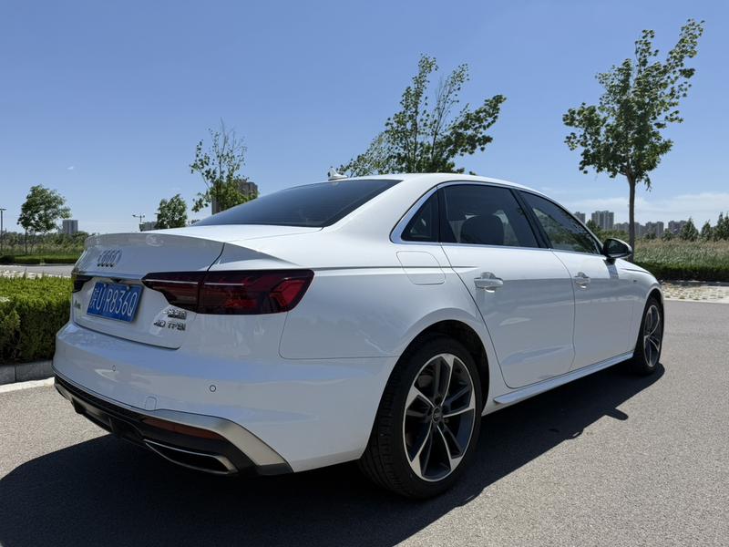 Audi A4L, 2023 — фото 6 из 11