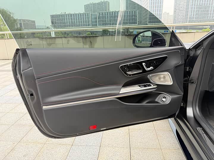 Mercedes-Benz CLE-Class AMG, 2026 — фото 8 из 9