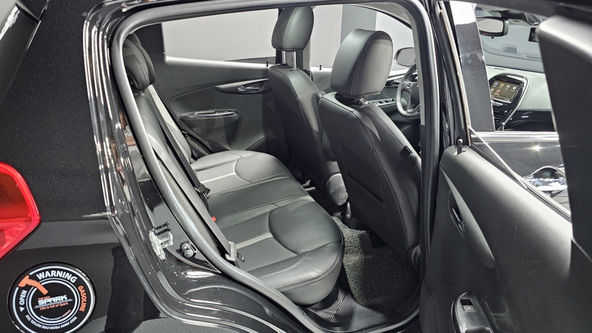 Chevrolet Spark, 2022 — фото 11 из 12