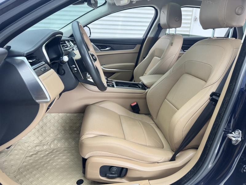 Jaguar XF L, 2023 — фото 9 из 12