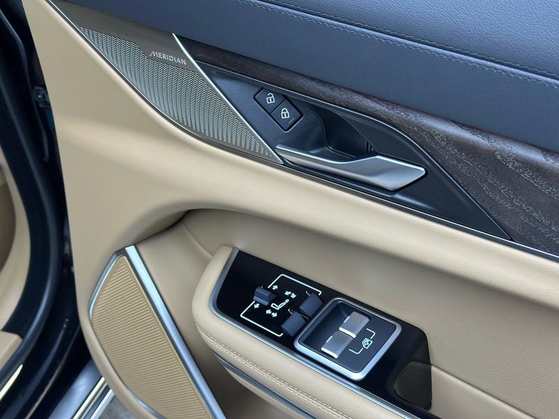 Jaguar XF L, 2025 — фото 11 из 12