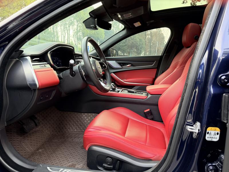 Jaguar XF L, 2022 — фото 10 из 12