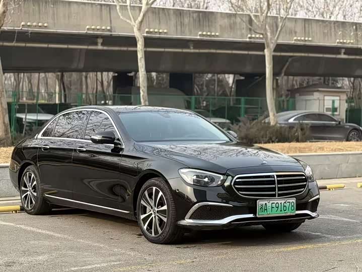 Mercedes-Benz E-Class Hybrid, 2022 — фото 3 из 9