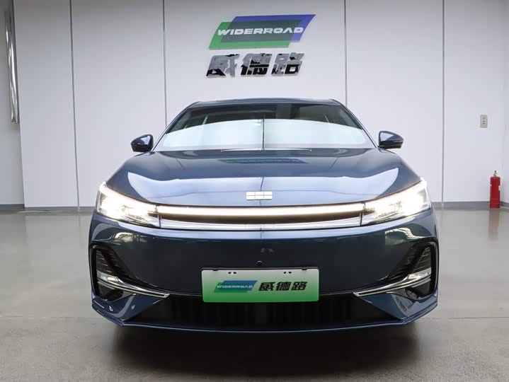 Geely Galaxy A7, 2025 — фото 2 из 9