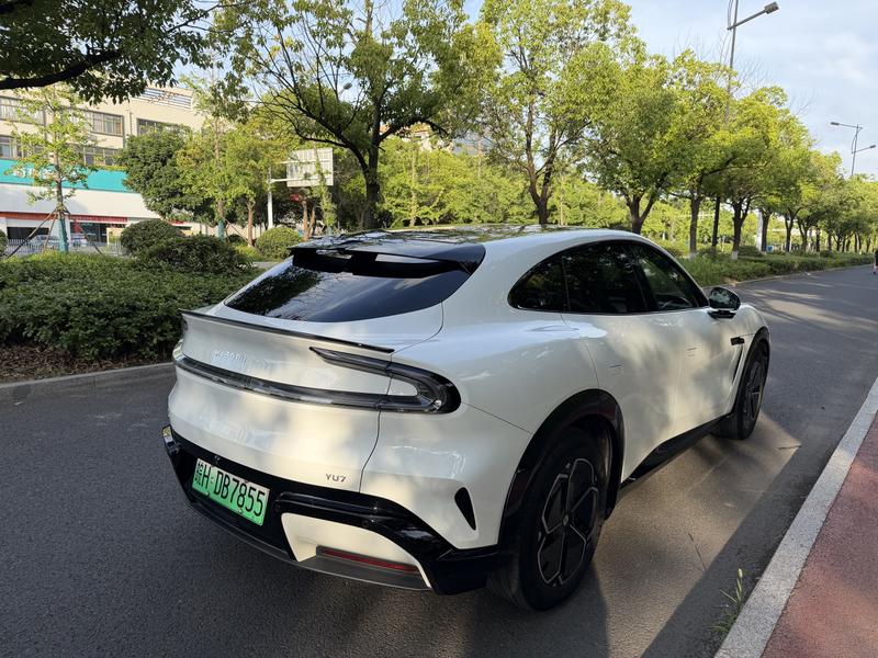 Xiaomi YU7, 2025 — фото 6 из 11