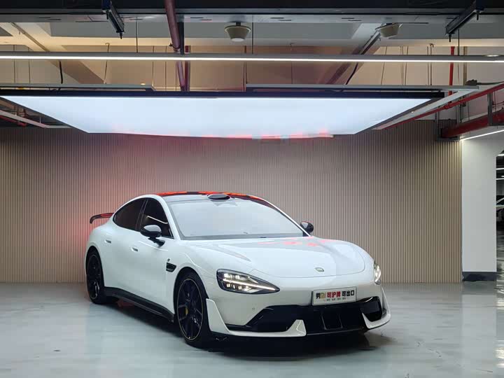 Xiaomi SU7 Ultra, 2025 — фото 3 из 9
