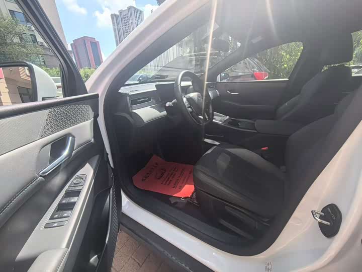 BYD Qin Plus, 2025 — фото 6 из 9