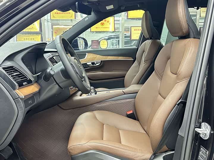Volvo XC90, 2023 — фото 9 из 9